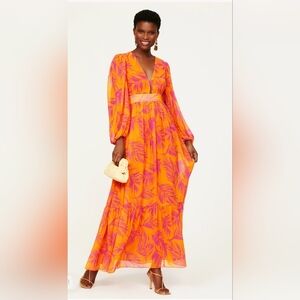Toccin V-Neck Long Sleeve Maxi Dress- Size 4- NWT(not original tag)🧡